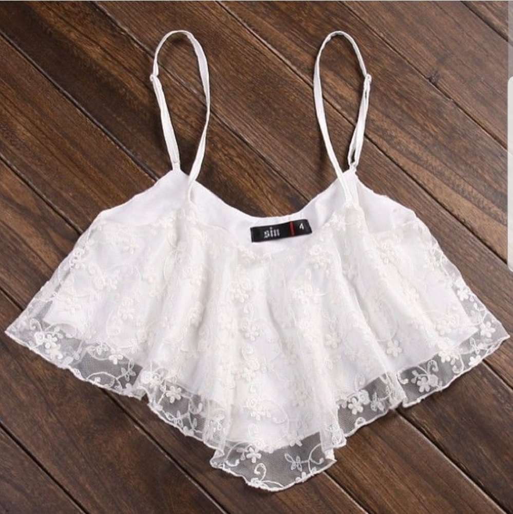 Lace crop top